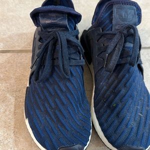 Adidas tennis shoes, men’s size 10 Never worn